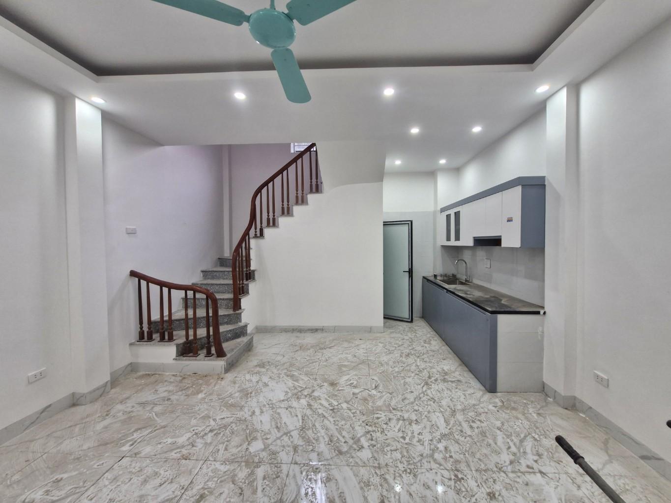 BÁN NHÀ An Thắng, Biên Giang Hà Đông, NGÕ THÔNG - NHÀ MỚI - GẦN Ô TÔ . S.I.Ê.U H.Ó.T 31.5m2 giá 4 Tỷ